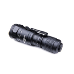 NEXTORCH TA21 Taktische LED Taschenlampe, 1300 Lumen weiß, 150 Lumen rot, Kopf mit Nano- Keramik Glasbrecher, Stroboskopfunktion, inkl. FR-1 Führungshilfe